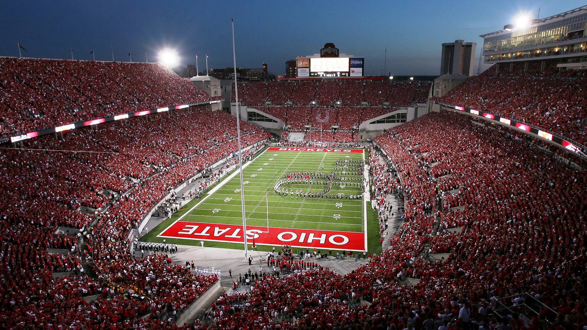 掘金鏖战老鹰，当高原铁骑遇上亚特兰大雄鹰，福克斯如何成为撕裂防线的关键先生？